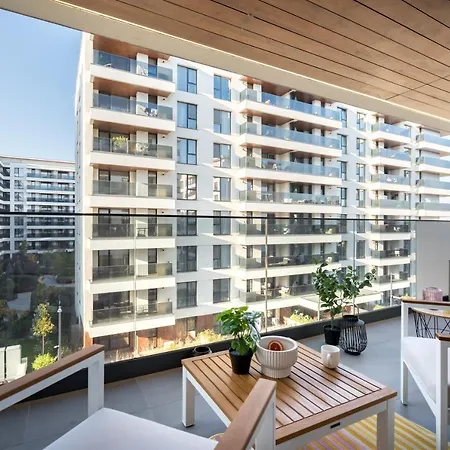 Contemporary Haven - 1 Bedroom With A Balcony Charm Bucharest