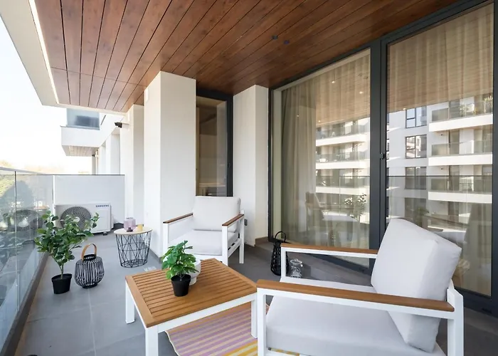 شقة Contemporary Haven - 1 Bedroom With A Balcony Charm